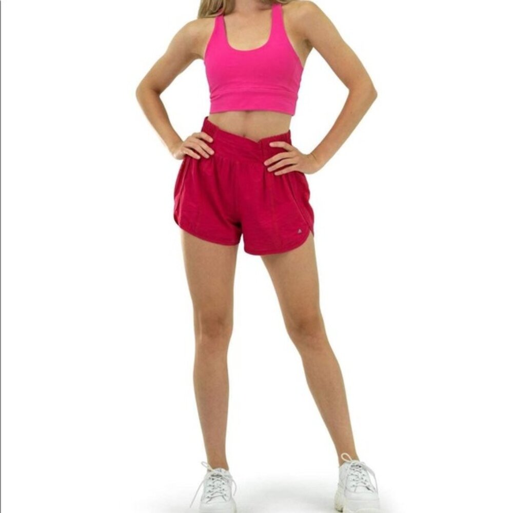 Balance Athletica Breeze Short in Pink Size Small